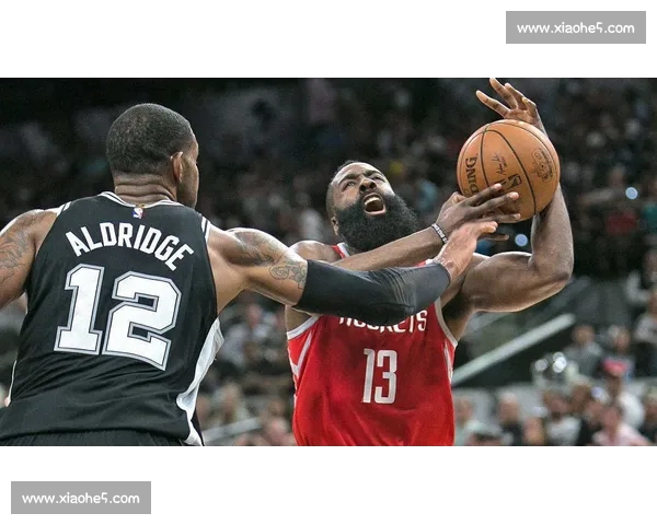 今日篮球焦点战术解析与球员表现深度剖析 今日篮球焦点战术解析与球员表现深度剖析